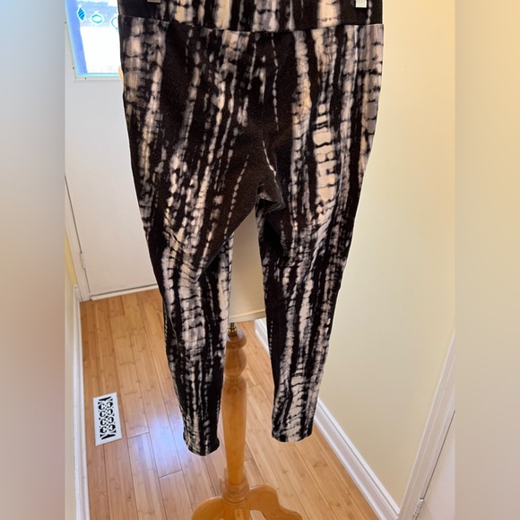 2B Bebe Leggings - Picture 4 of 9